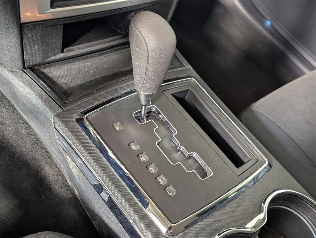 Used 2010 Chrysler 300 Touring image 18