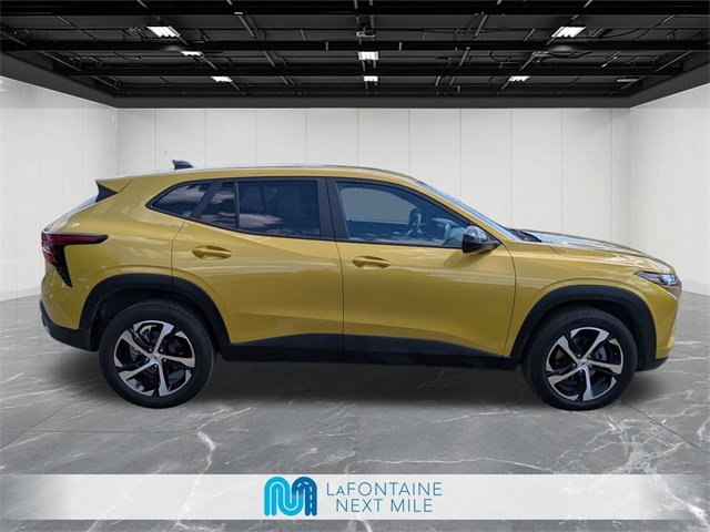 Used 2024 Chevrolet Trax RS w/ Sunroof Package image 6