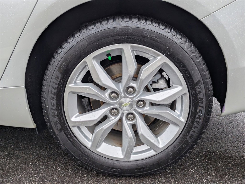 Used 2017 Chevrolet Impala LT w/ Leather Package image 11