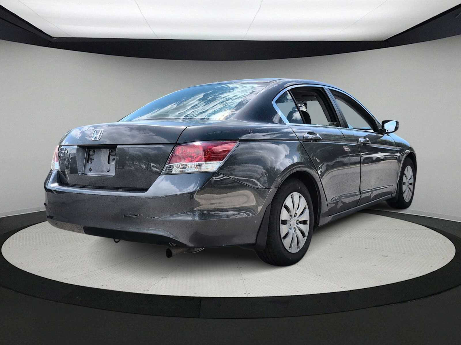 Used 2010 Honda Accord LX image 8