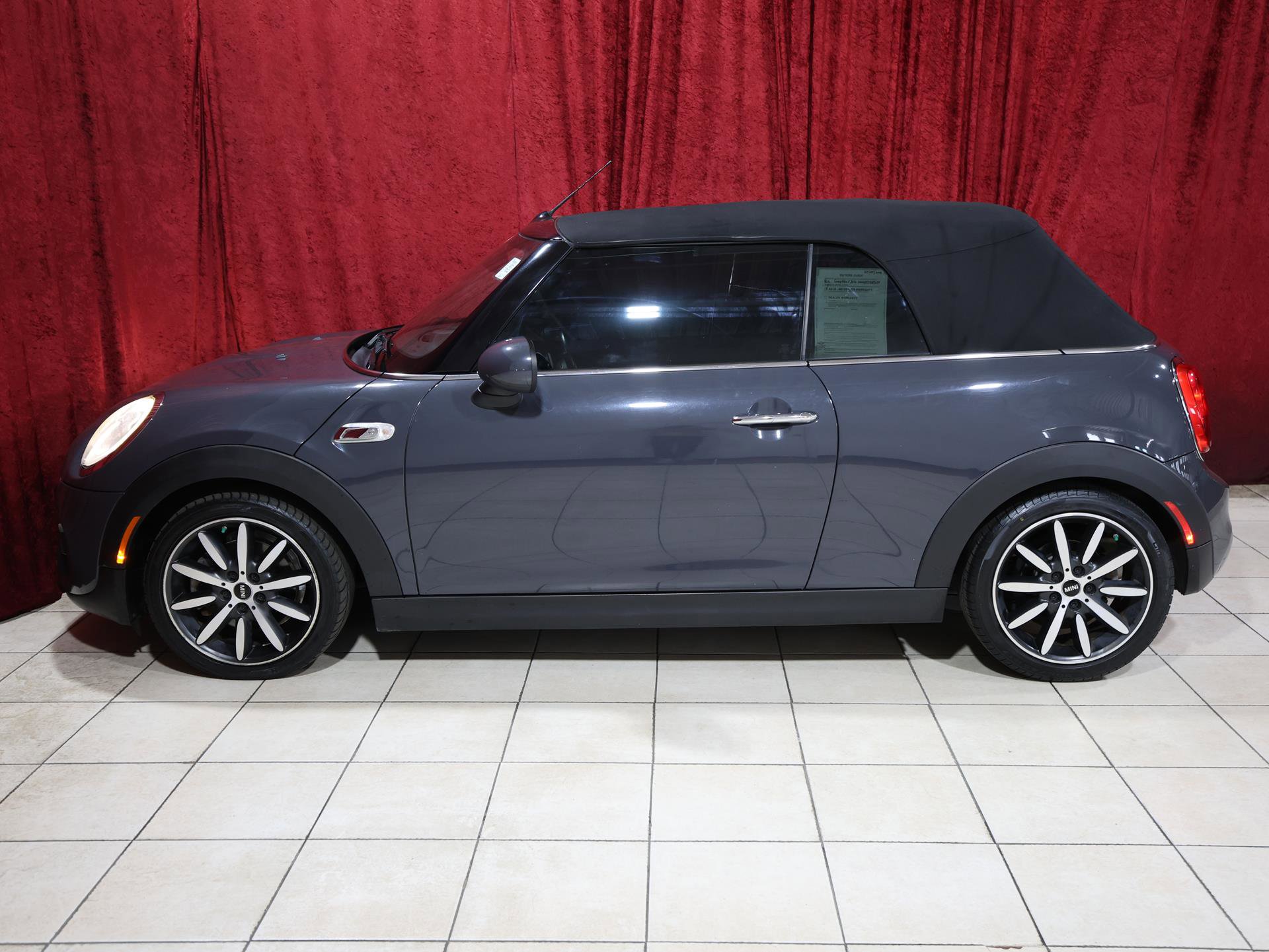 Used 2016 MINI Cooper S image 4