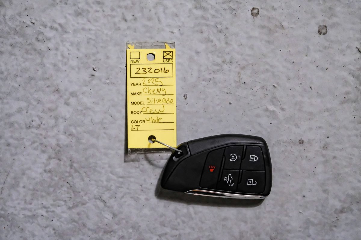 Used 2025 Chevrolet Silverado 2500 LT AWD/4WD image 60