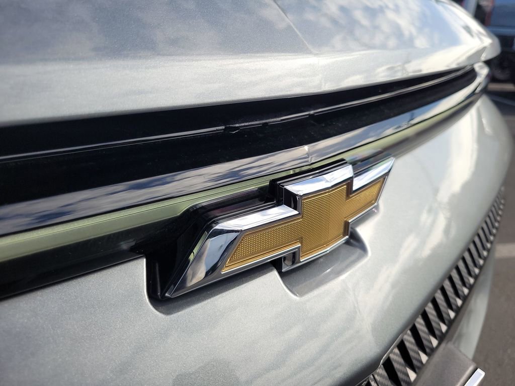 New 2026 Chevrolet Equinox EV LT image 31