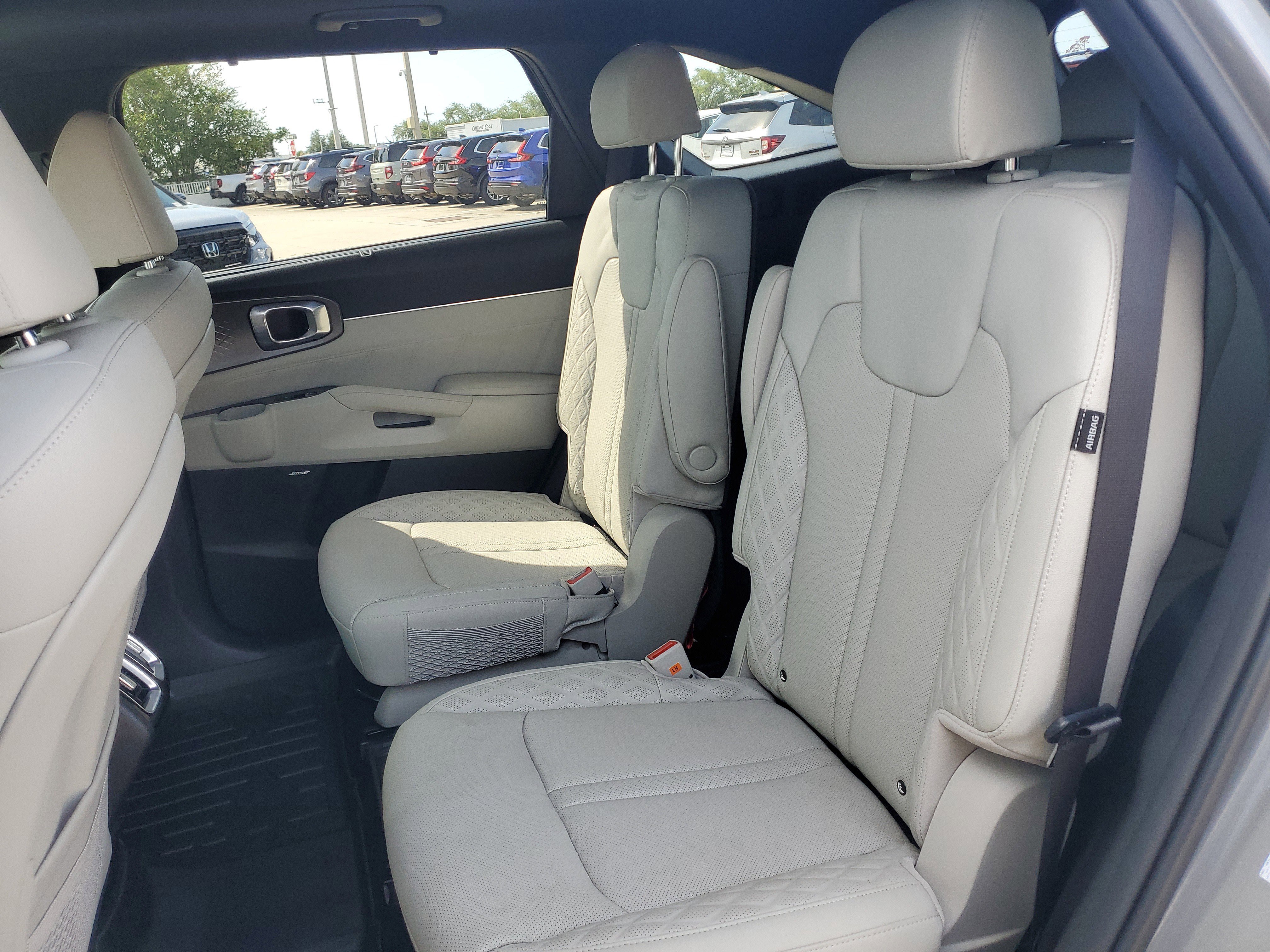 Used 2025 Kia Sorento SX Prestige AWD/4WD image 12