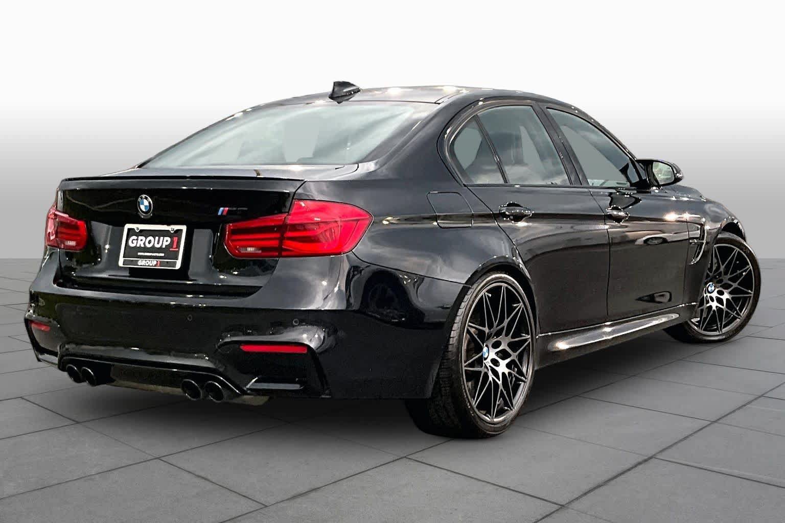 Used 2018 BMW M3 RWD image 13