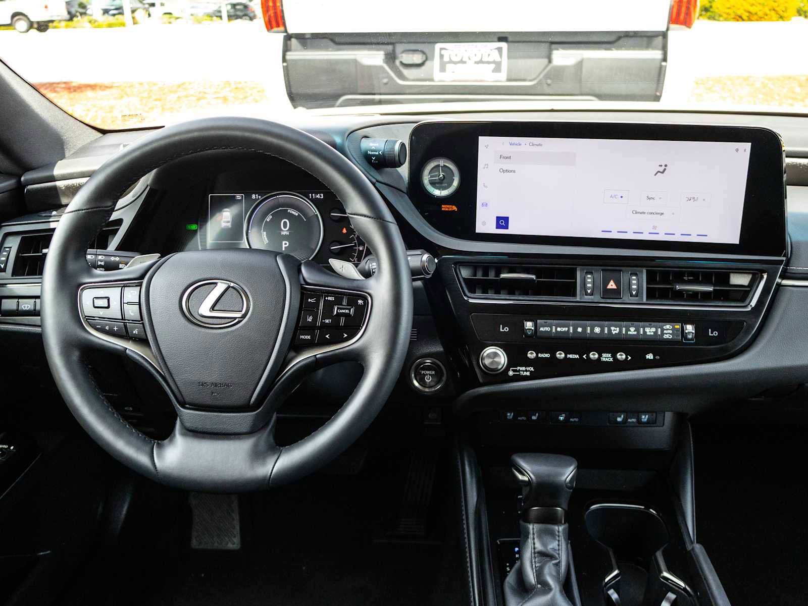 Used 2025 Lexus ES 300h w/ Premium Package image 22