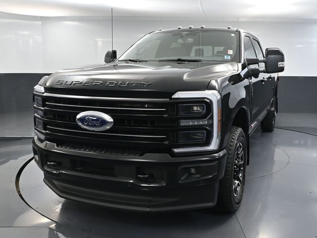 Used 2025 Ford F250 Platinum image 12