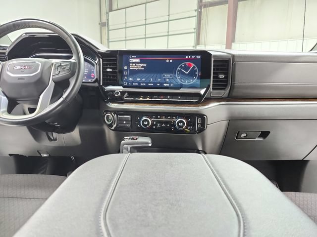 Used 2024 GMC Sierra 1500 Elevation w/ Preferred Package AWD/4WD image 25