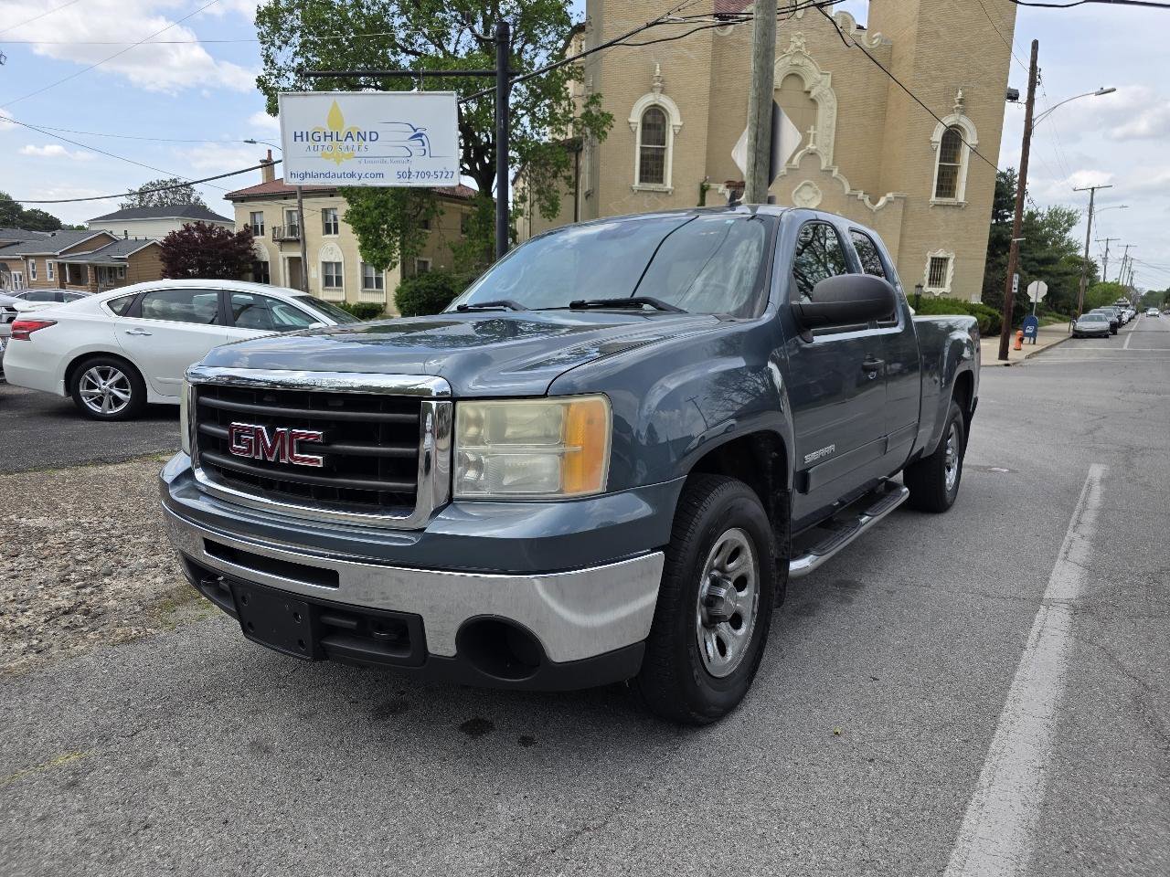 Used 2009 GMC Sierra 1500 SL image 1