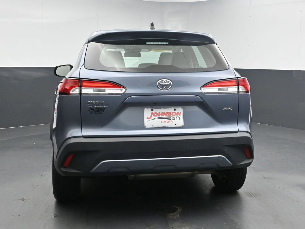 Used 2023 Toyota Corolla Cross L image 7