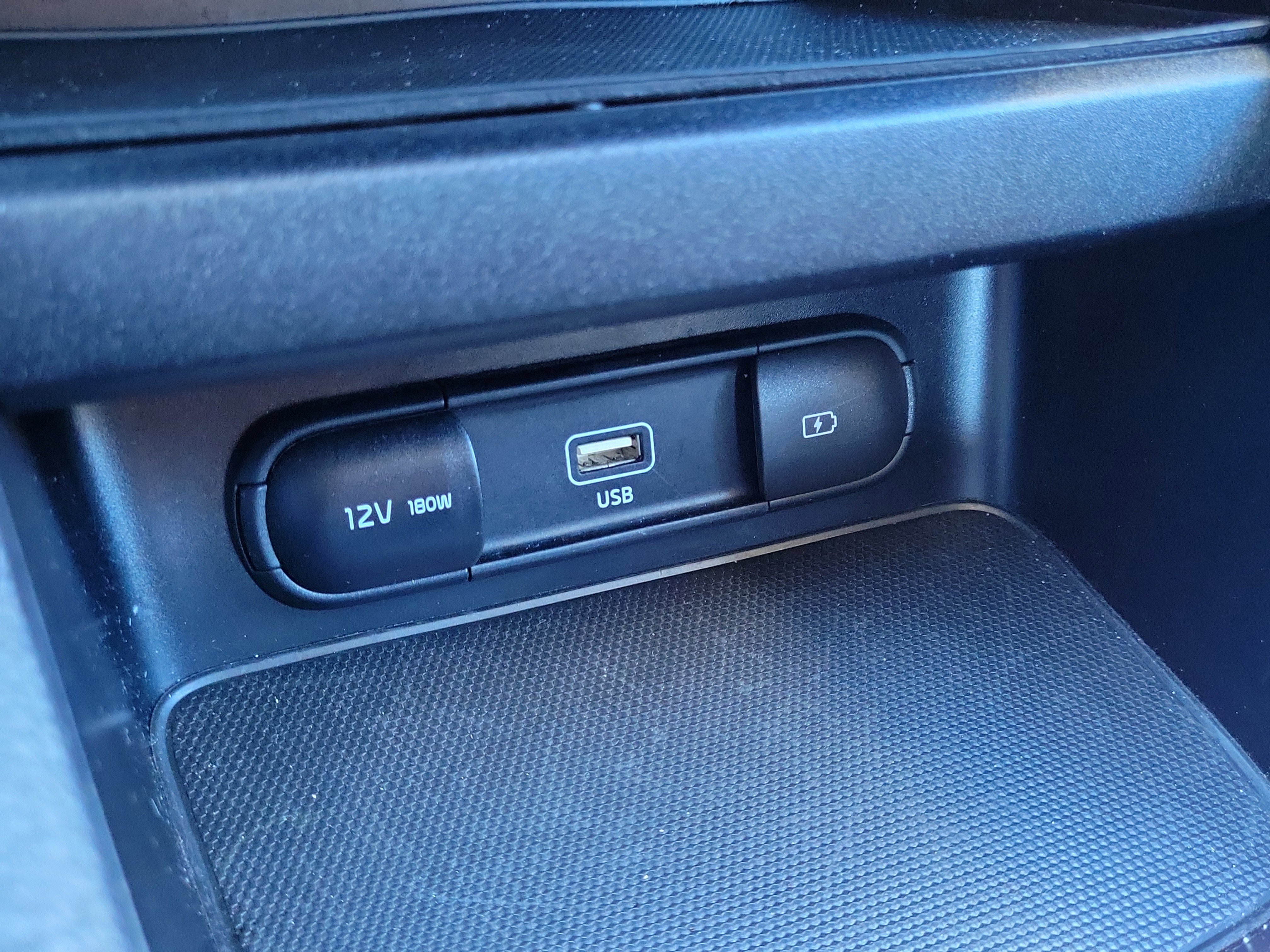 Used 2024 Kia Forte LXS image 23