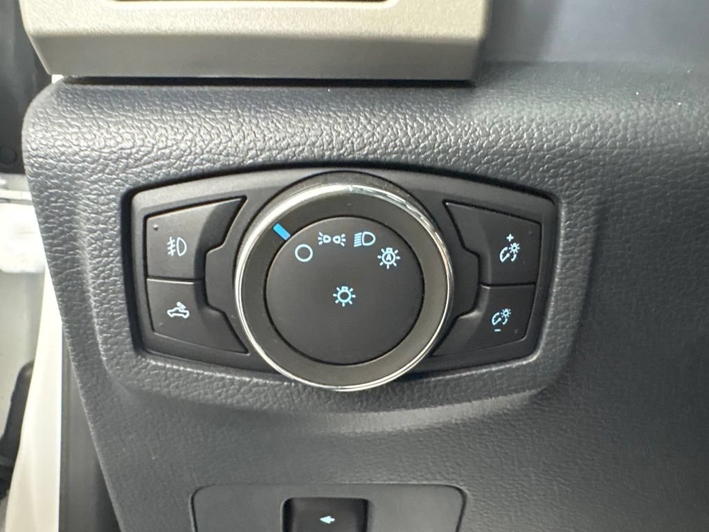 Used 2022 Ford F450 Lariat w/ Lariat Value Package AWD/4WD image 21