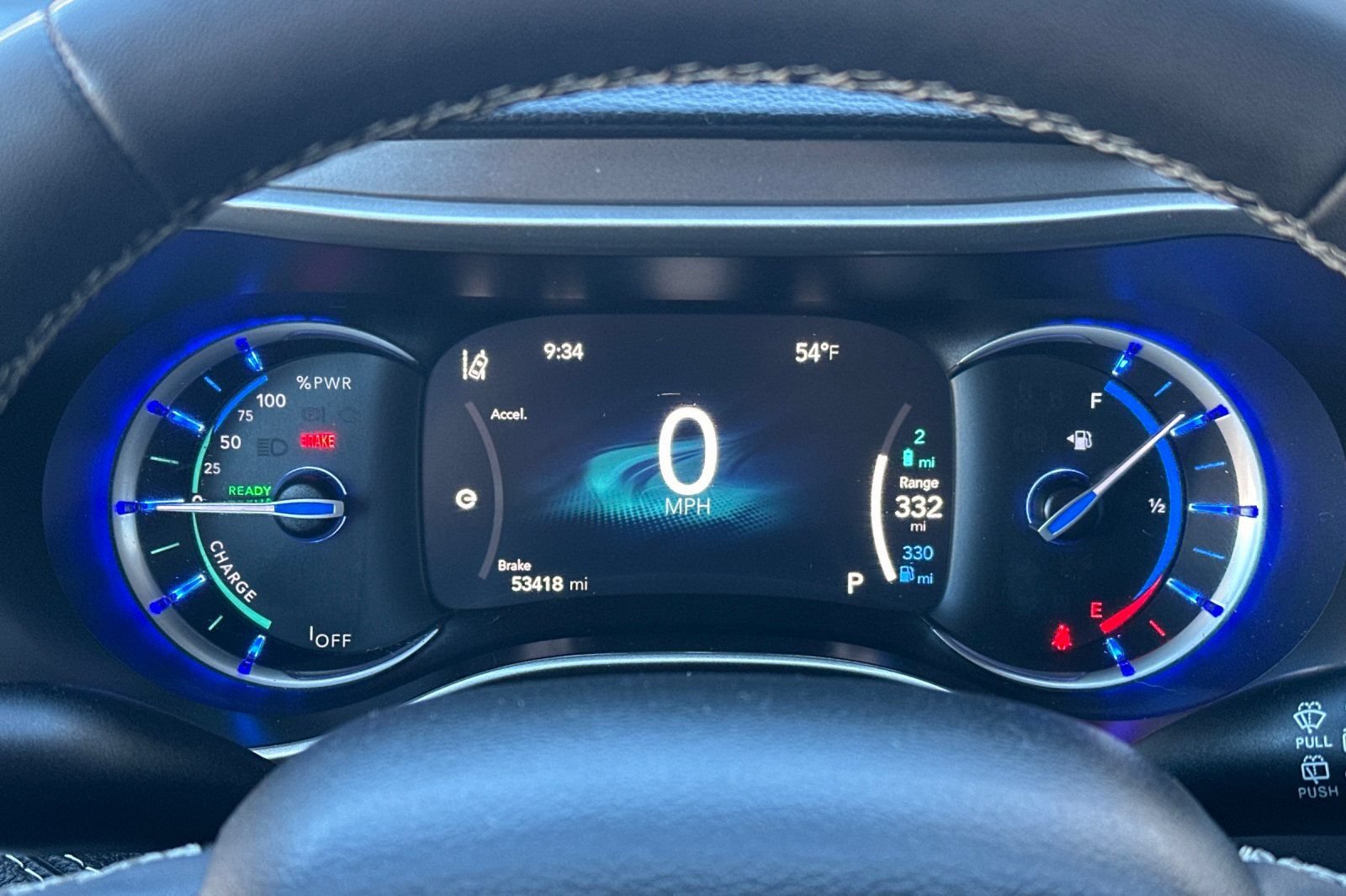 Used 2024 Chrysler Pacifica Limited FWD image 32