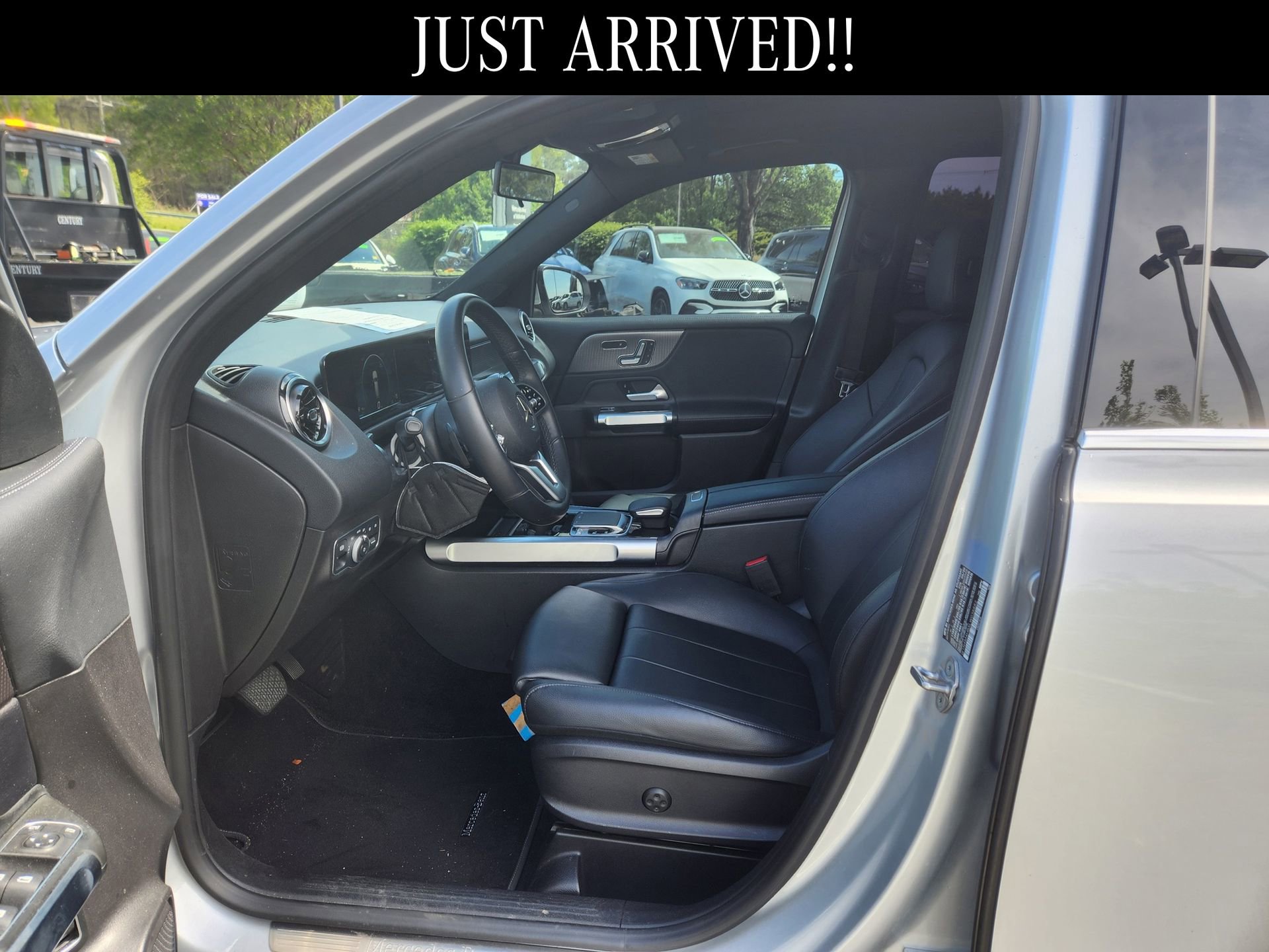 Certified 2020 Mercedes-Benz GLB 250 4MATIC image 7