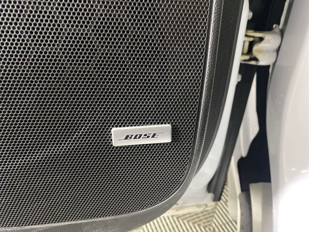 Used 2022 Buick Enclave Premium w/ Surround and Sites Package image 26