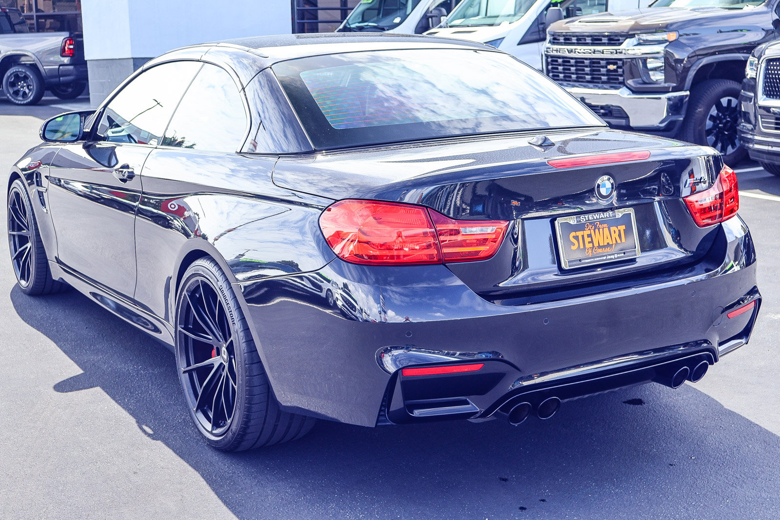 Used 2016 BMW M4 Convertible RWD image 22