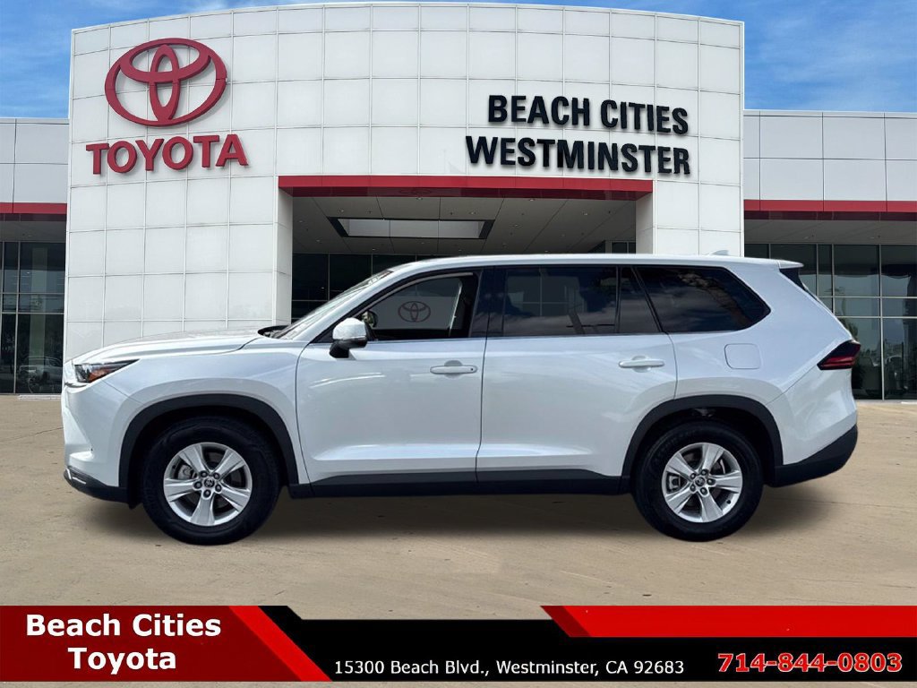 Certified 2025 Toyota Grand Highlander FWD image 7