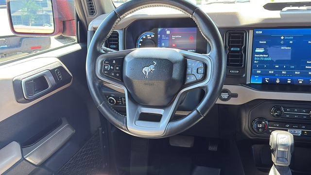 Used 2023 Ford Bronco Wildtrak AWD/4WD image 28