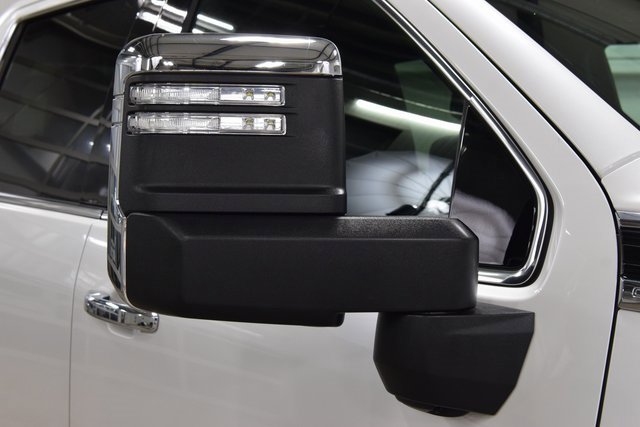 Used 2022 GMC Sierra 3500 Denali w/ Denali Ultimate Package image 19