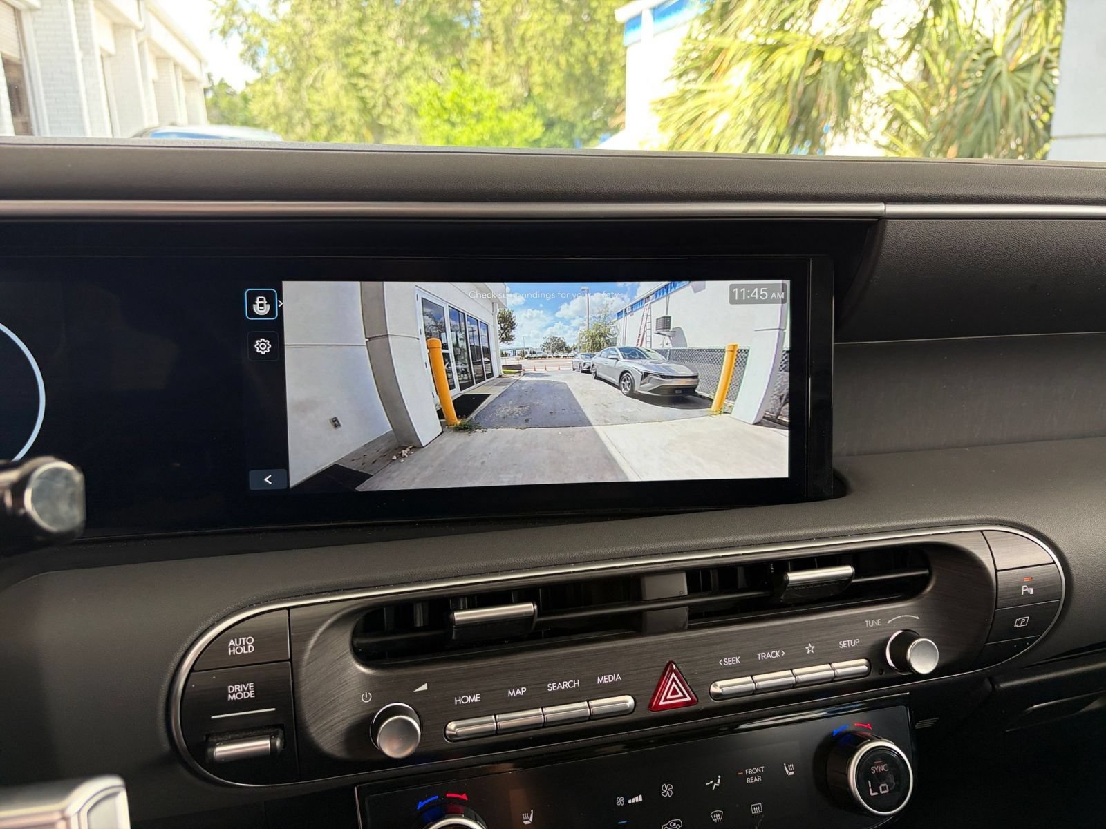 Used 2026 Hyundai Palisade SEL FWD image 26