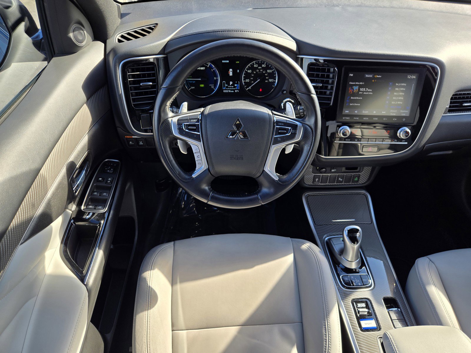 Used 2022 Mitsubishi Outlander SEL image 12