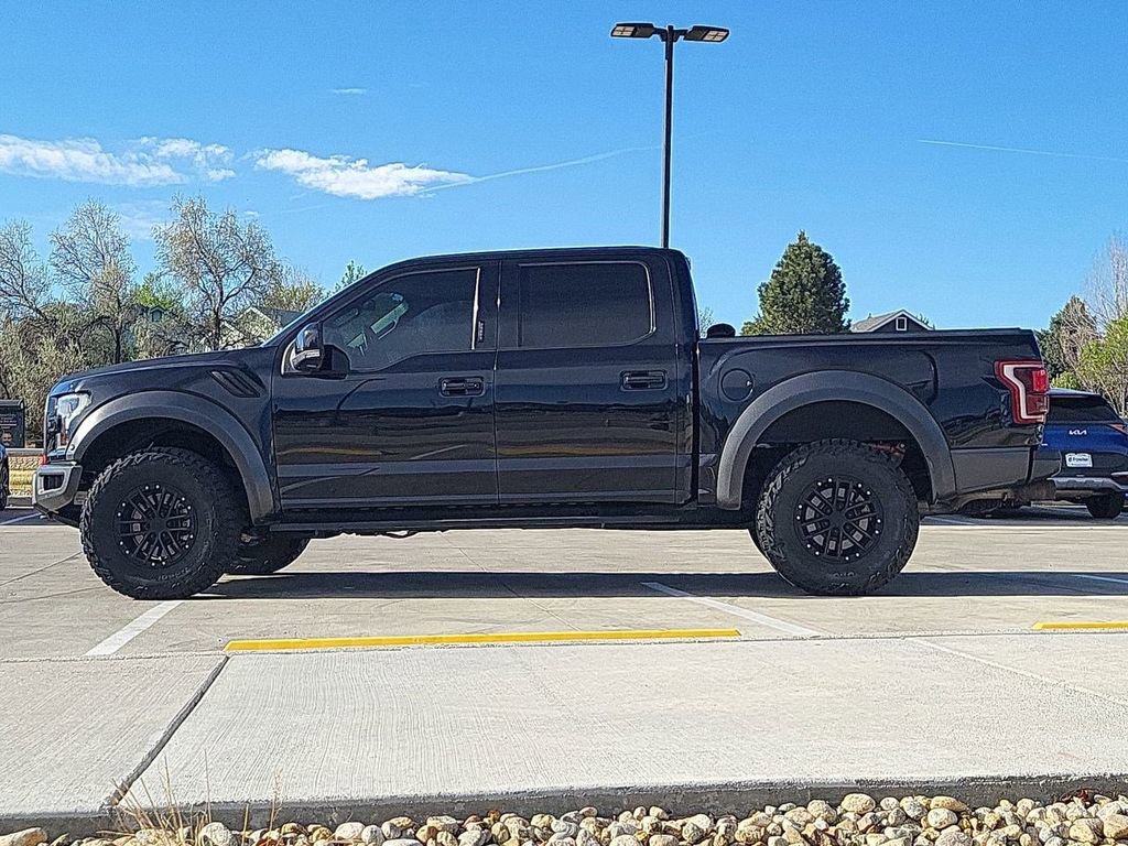 Used 2019 Ford F150 Raptor w/ Equipment Group 802A Luxury AWD/4WD image 5