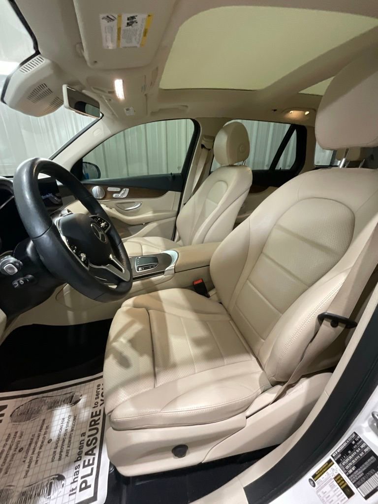 Used 2020 Mercedes-Benz GLC 300 image 10