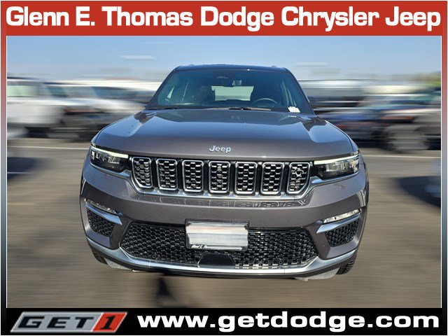 Used 2022 Jeep Grand Cherokee Summit image 2