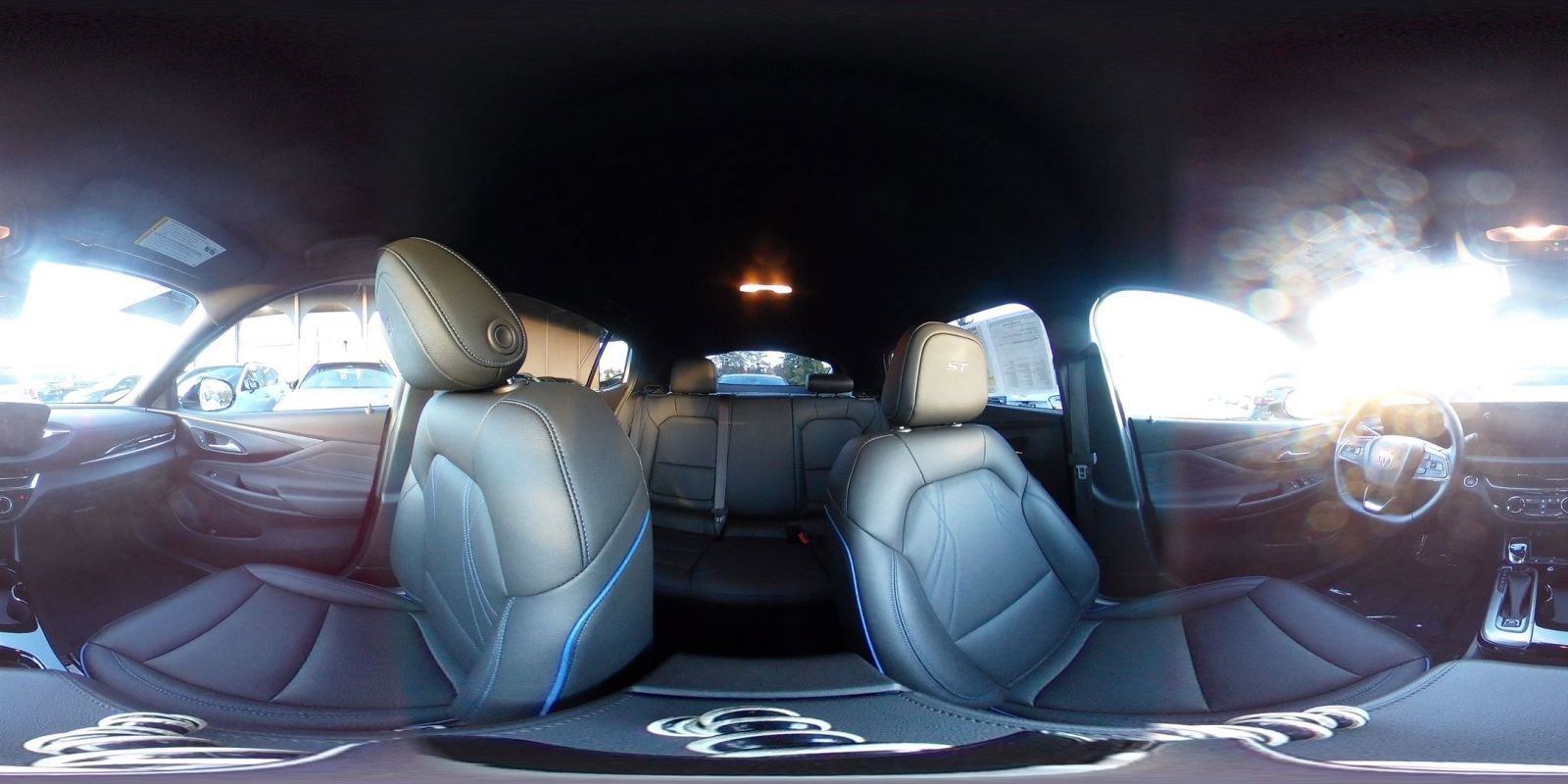 Used 2025 Buick Envista Sport Touring image 42