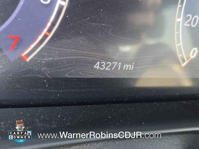 Used 2025 Jeep Grand Cherokee L Altitude AWD/4WD image 29