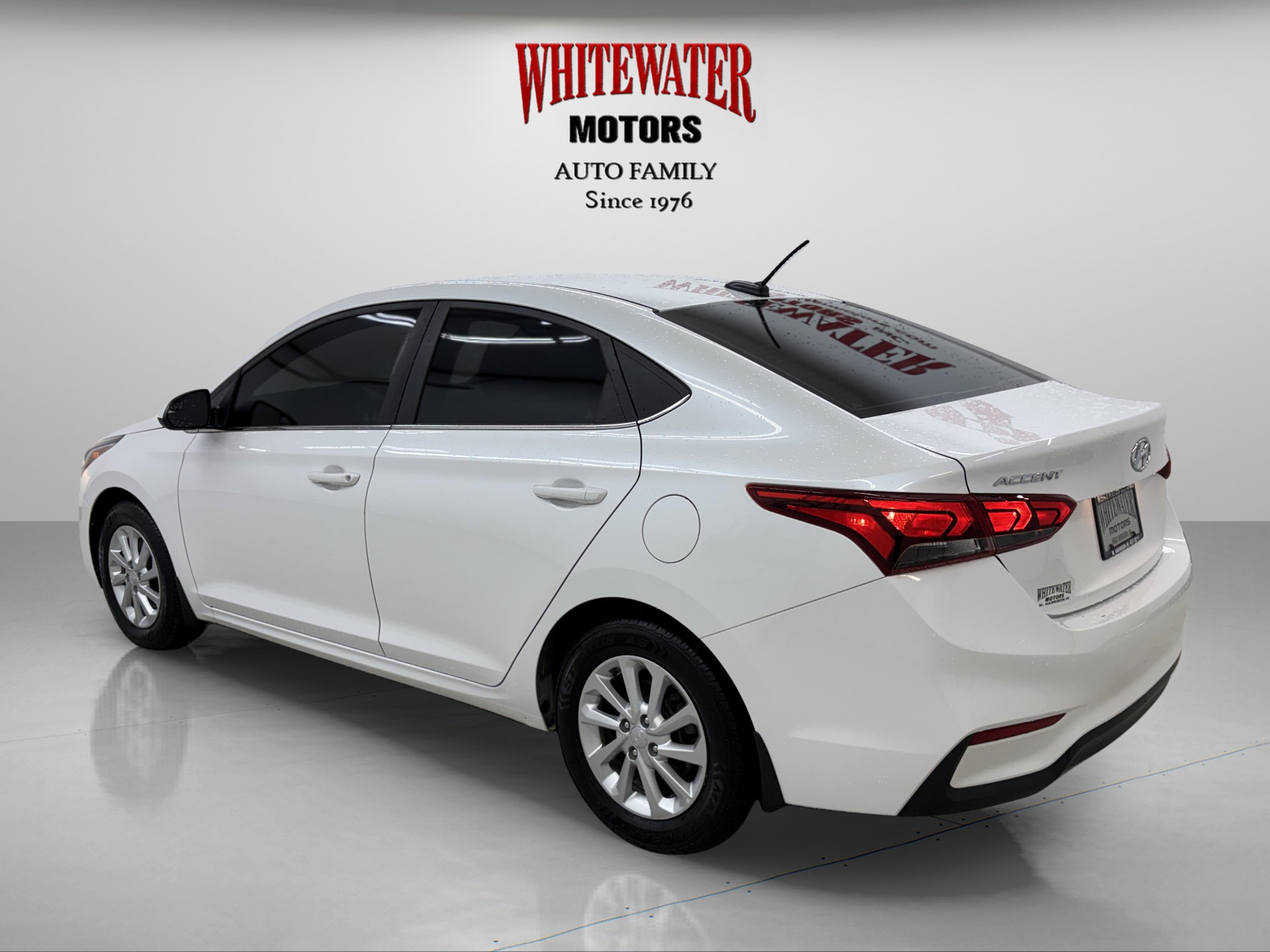 Used 2019 Hyundai Accent SEL FWD image 2