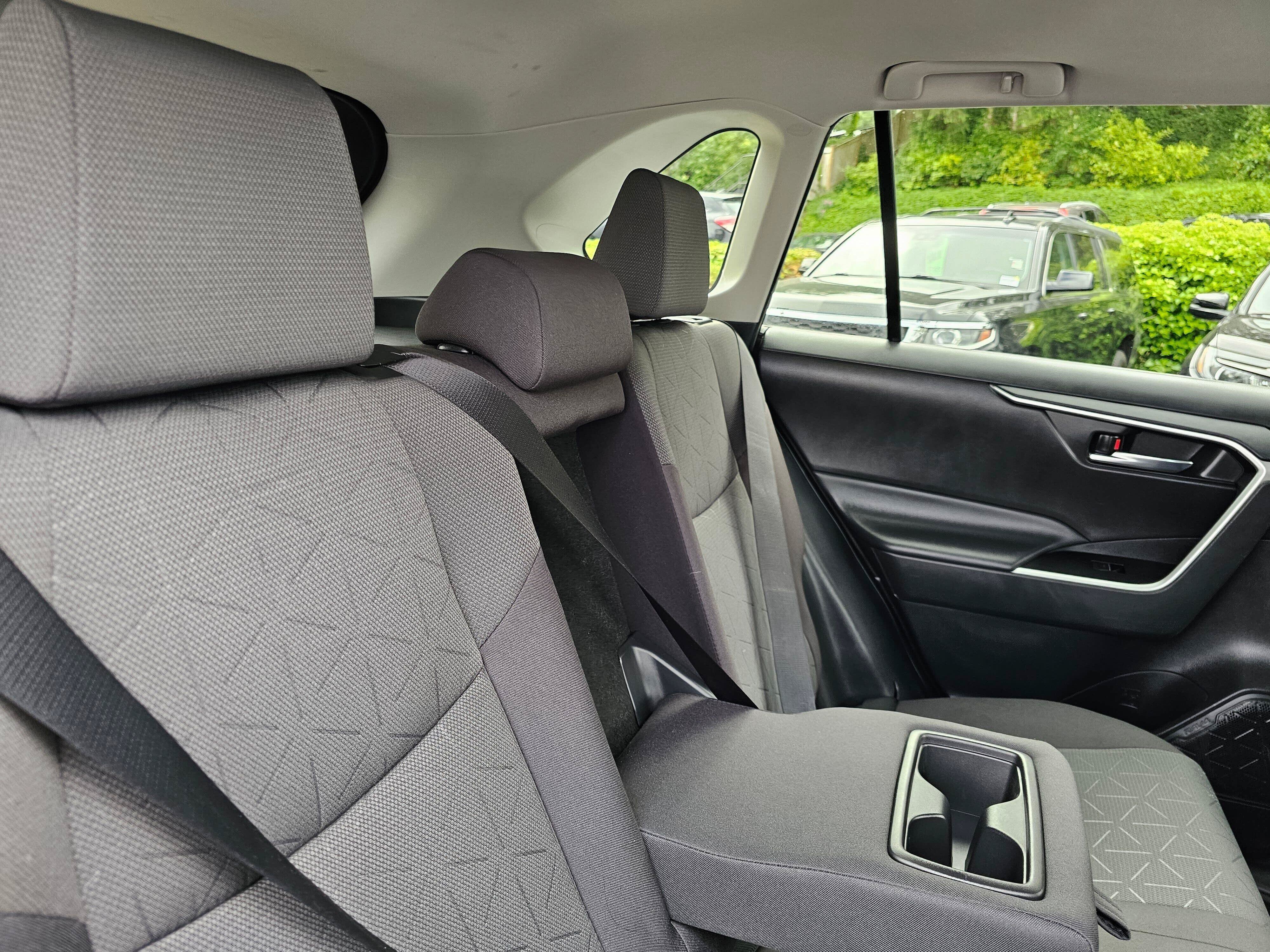 Used 2022 Toyota RAV4 XLE w/ Convenience Package AWD/4WD image 12