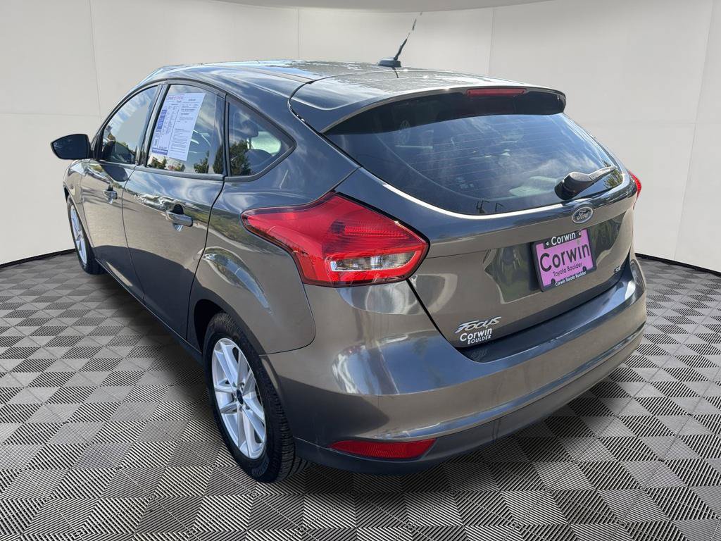 Used 2018 Ford Focus SE FWD image 5
