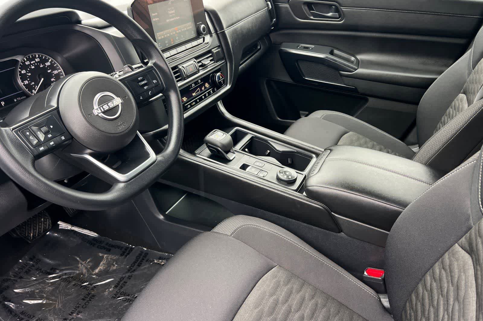 Certified 2025 Nissan Pathfinder S AWD/4WD image 12