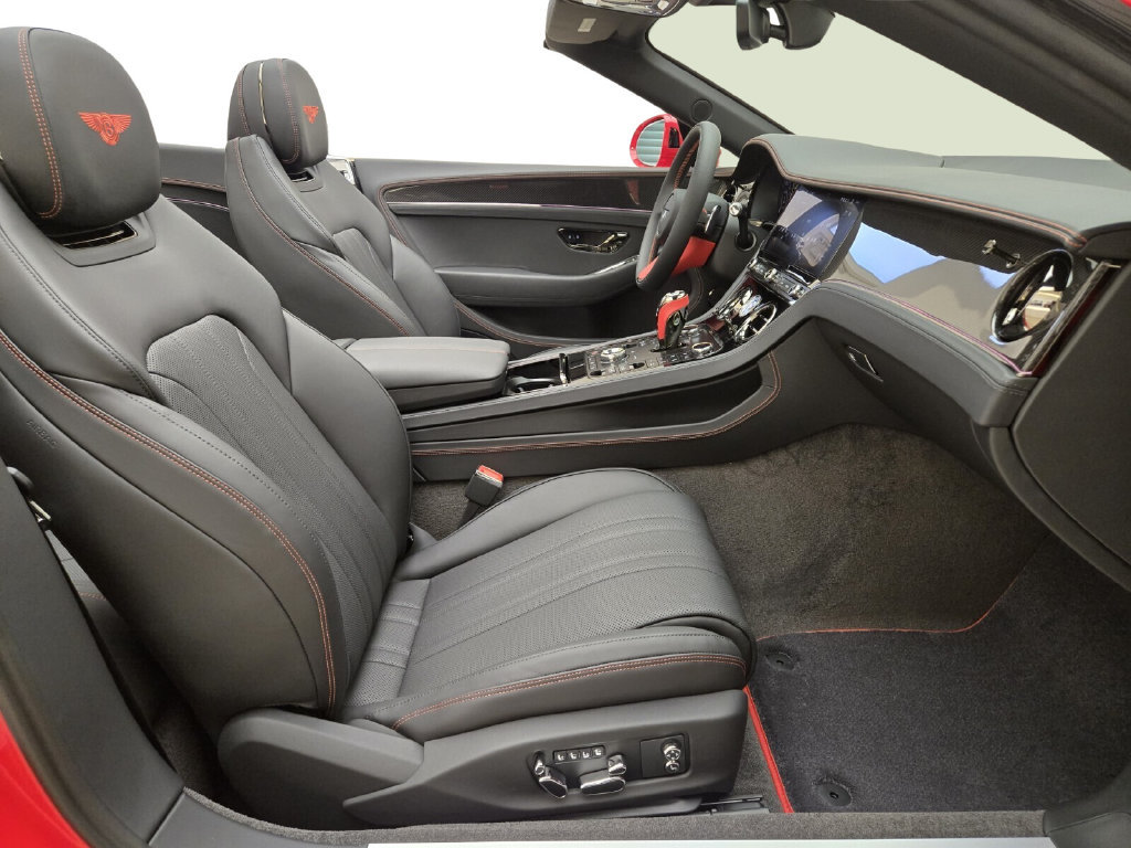 New 2025 Bentley Continental GTC AWD/4WD image 2
