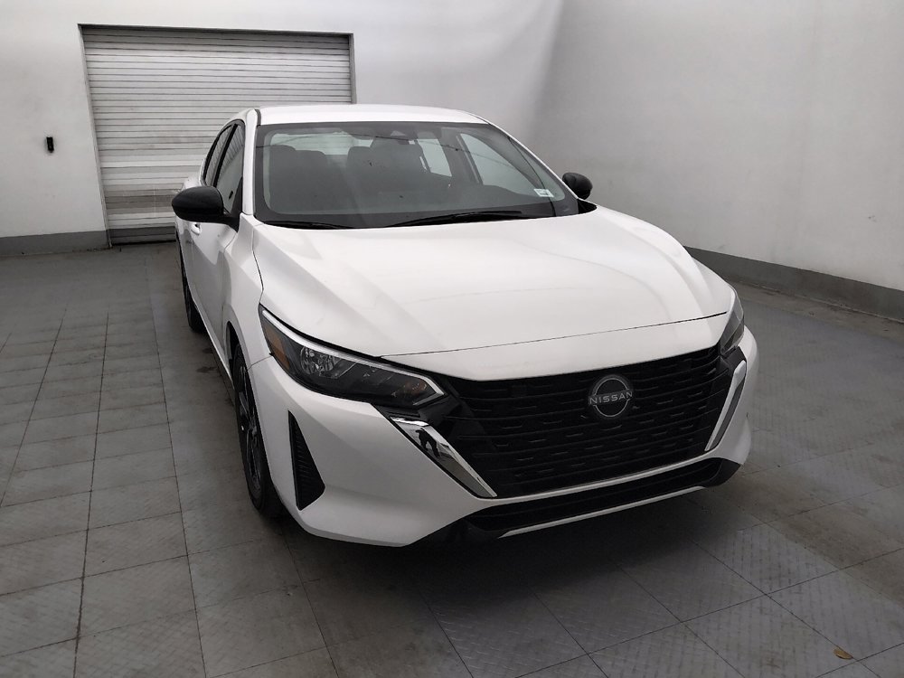 Used 2025 Nissan Sentra SV image 13