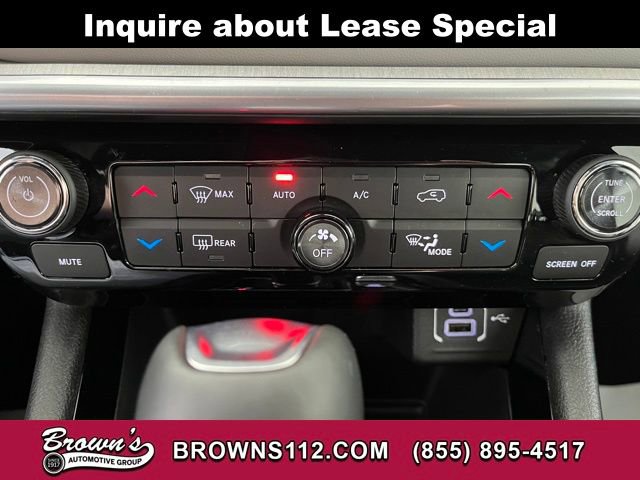Used 2026 Jeep Compass Limited image 33