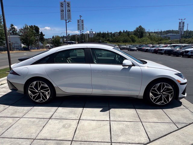New 2025 Hyundai Ioniq 6 SEL AWD/4WD image 8