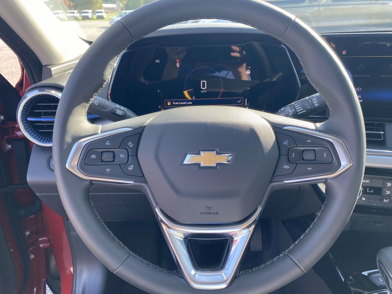 New 2026 Chevrolet Trax LT w/ Driver Confidence Package FWD image 18