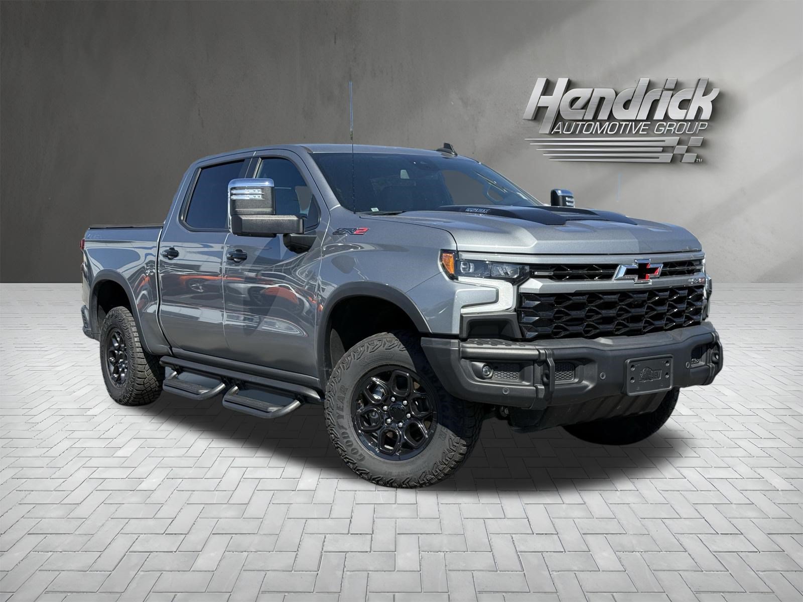 Used 2024 Chevrolet Silverado 1500 ZR2 w/ ZR2 Bison Edition AWD/4WD image 2