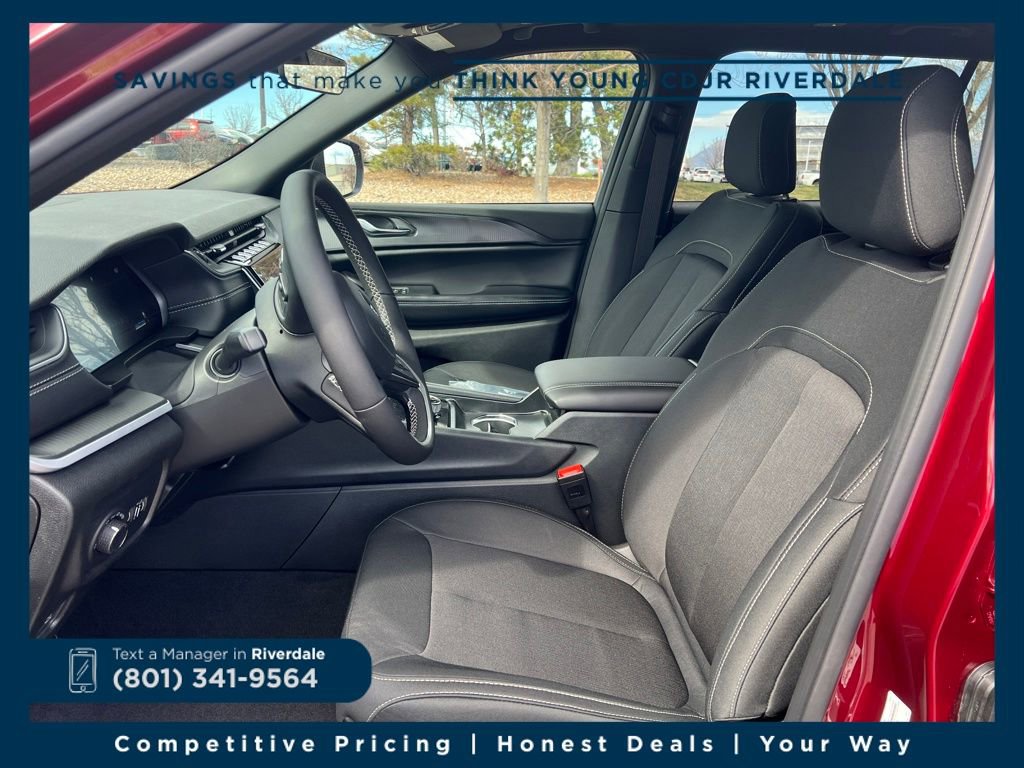 New 2026 Jeep Grand Cherokee L 4WD image 9