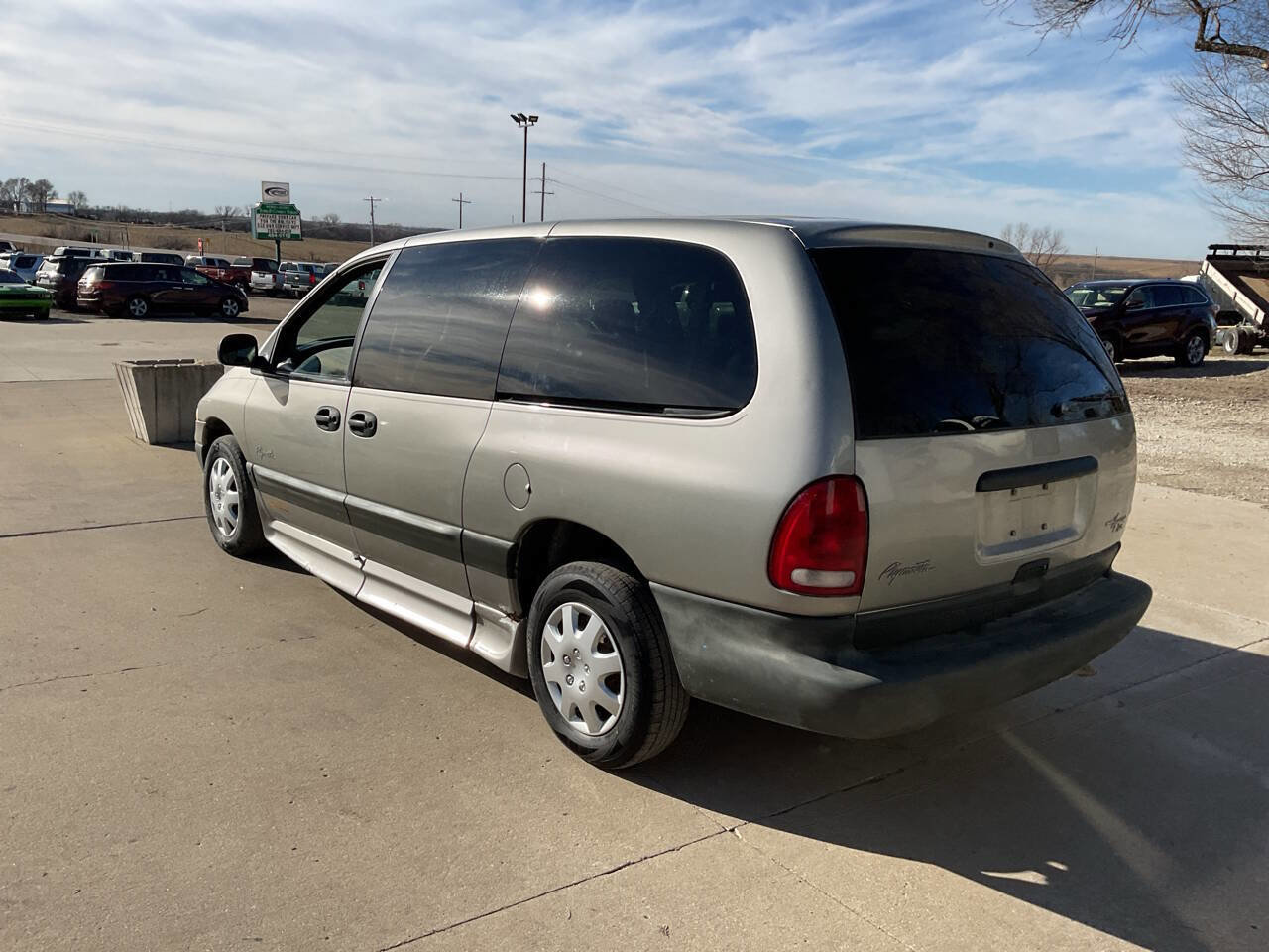 Used 1997 Plymouth Grand Voyager SE image 7