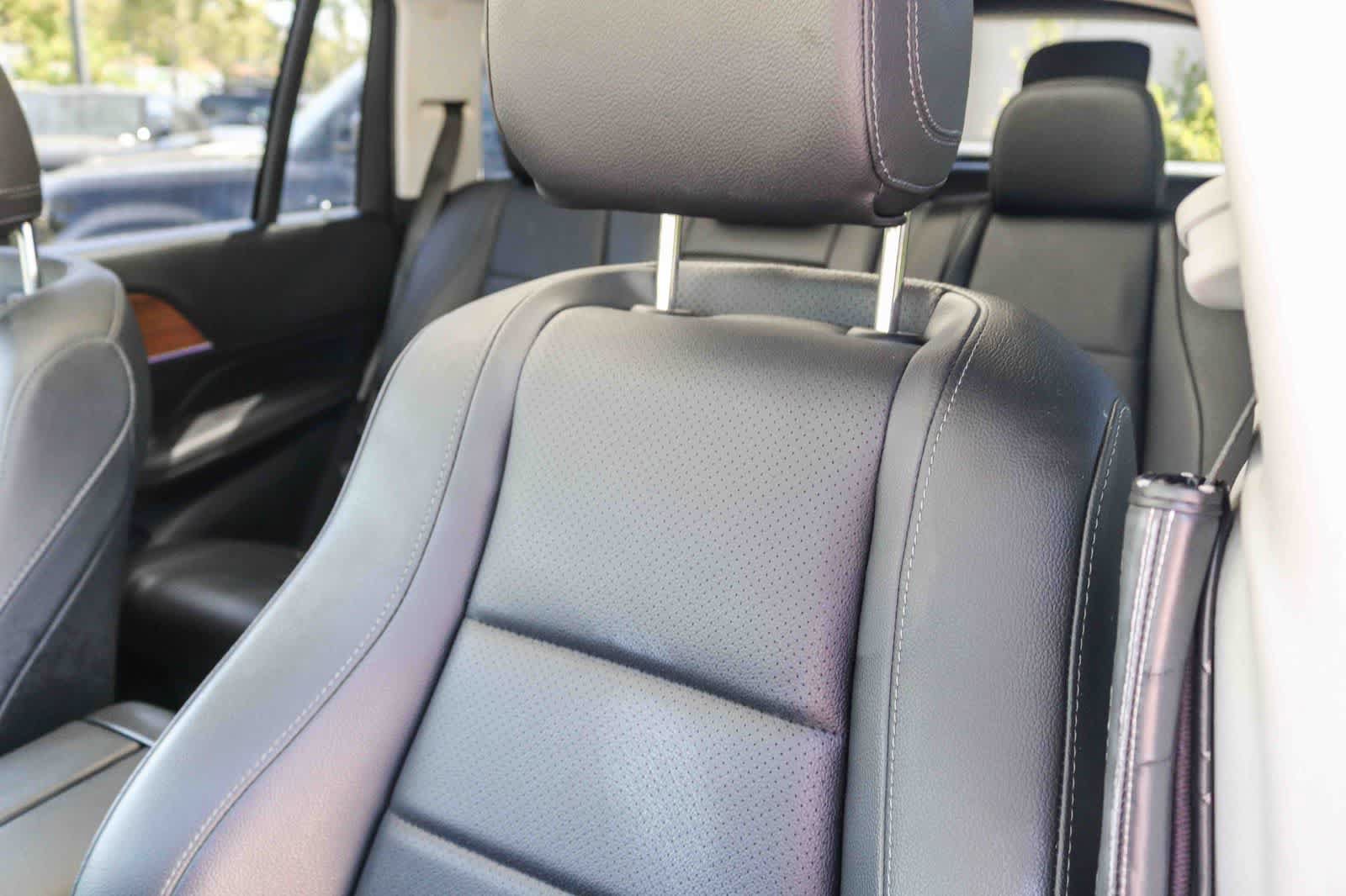 Used 2023 Mercedes-Benz GLS 450 4MATIC image 27
