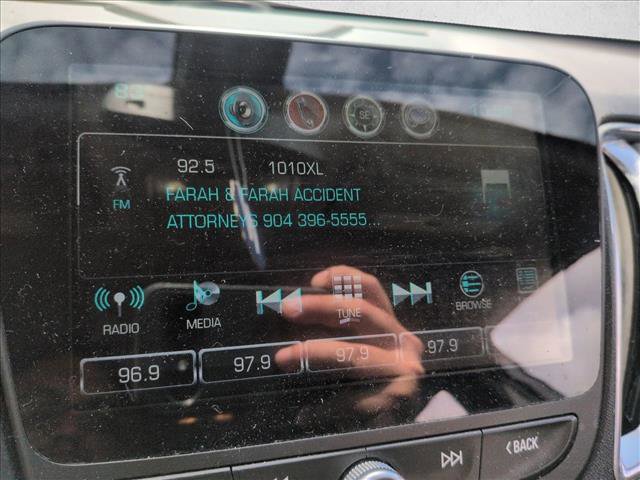 Used 2017 Chevrolet Malibu LT w/ Leather Package image 9