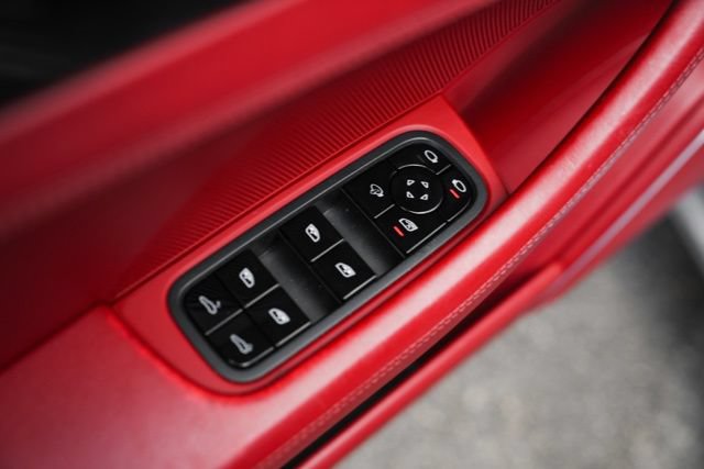Used 2021 Porsche Panamera 4S w/ Premium Package AWD/4WD image 38