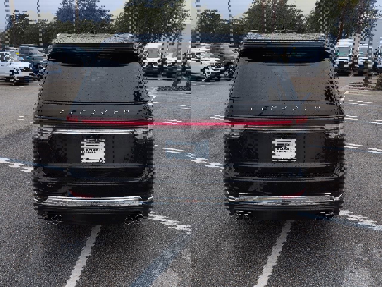 Certified 2023 Lincoln Aviator Reserve w/ Elements Package Plus image 5