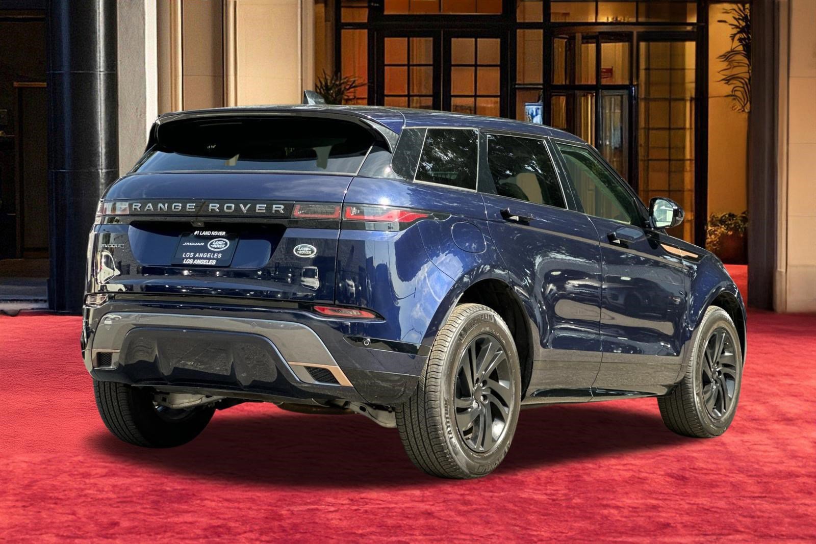 Used 2022 Land Rover Range Rover Evoque R-Dynamic S image 10