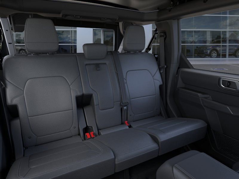 New 2026 Ford Bronco Outer Banks AWD/4WD image 12
