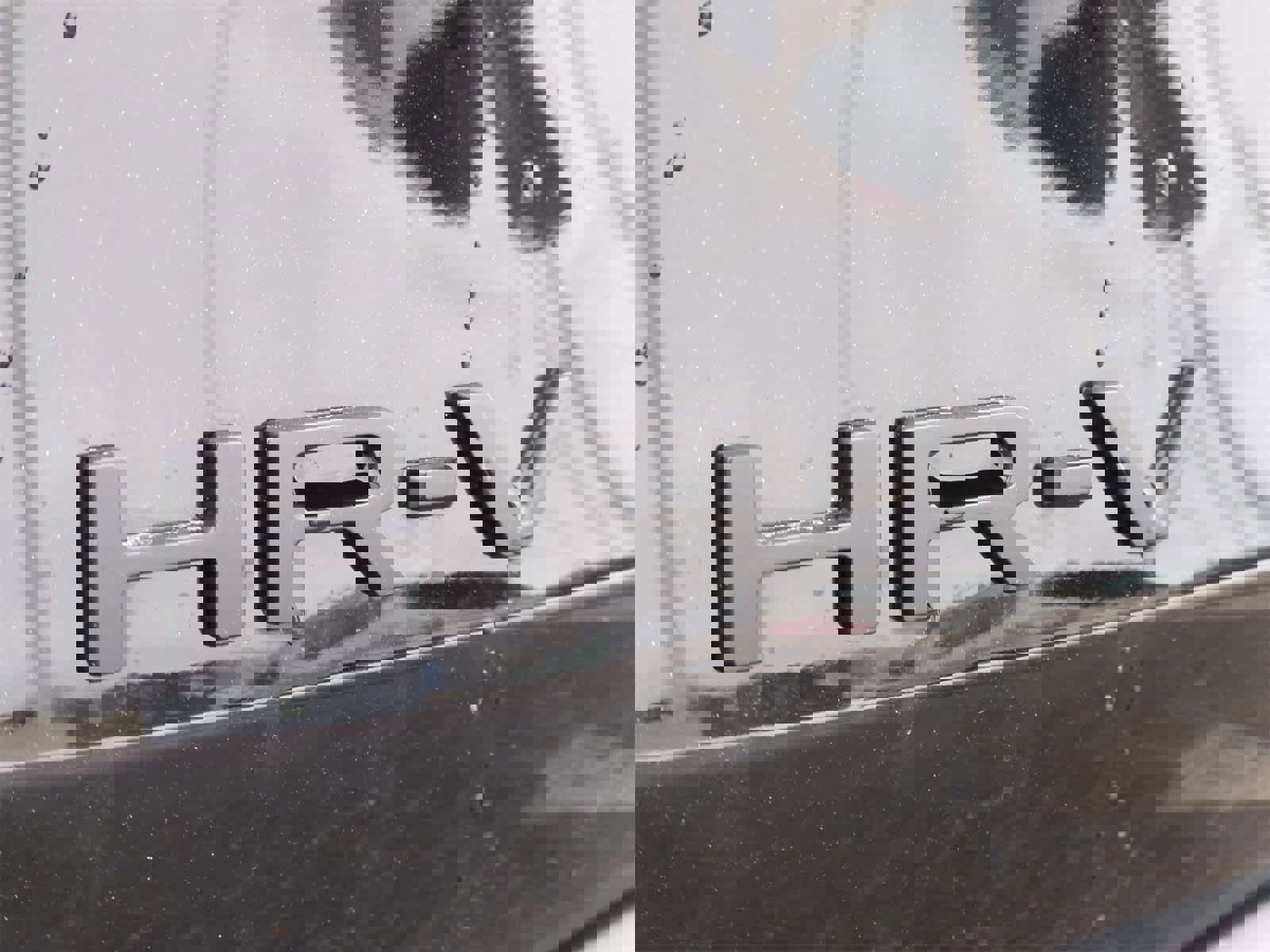 Used 2023 Honda HR-V LX image 14