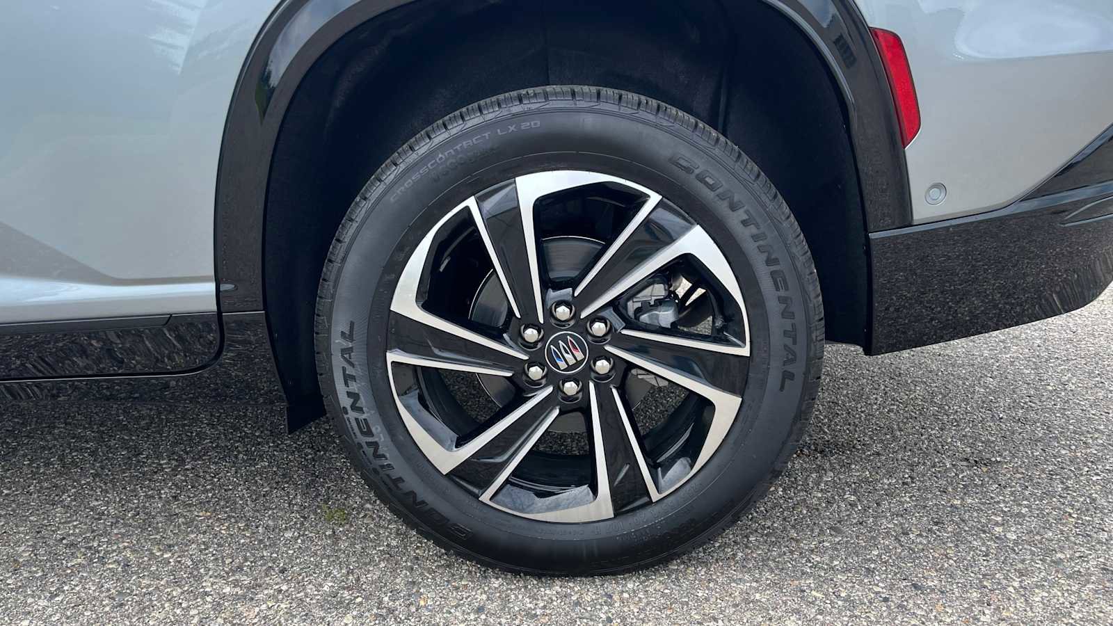 New 2026 Buick Enclave Sport Touring image 29